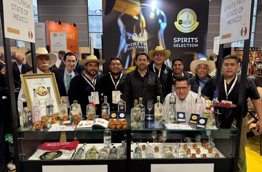 Estado de México participa en certamen internacional de mezcal con 16 etiquetas