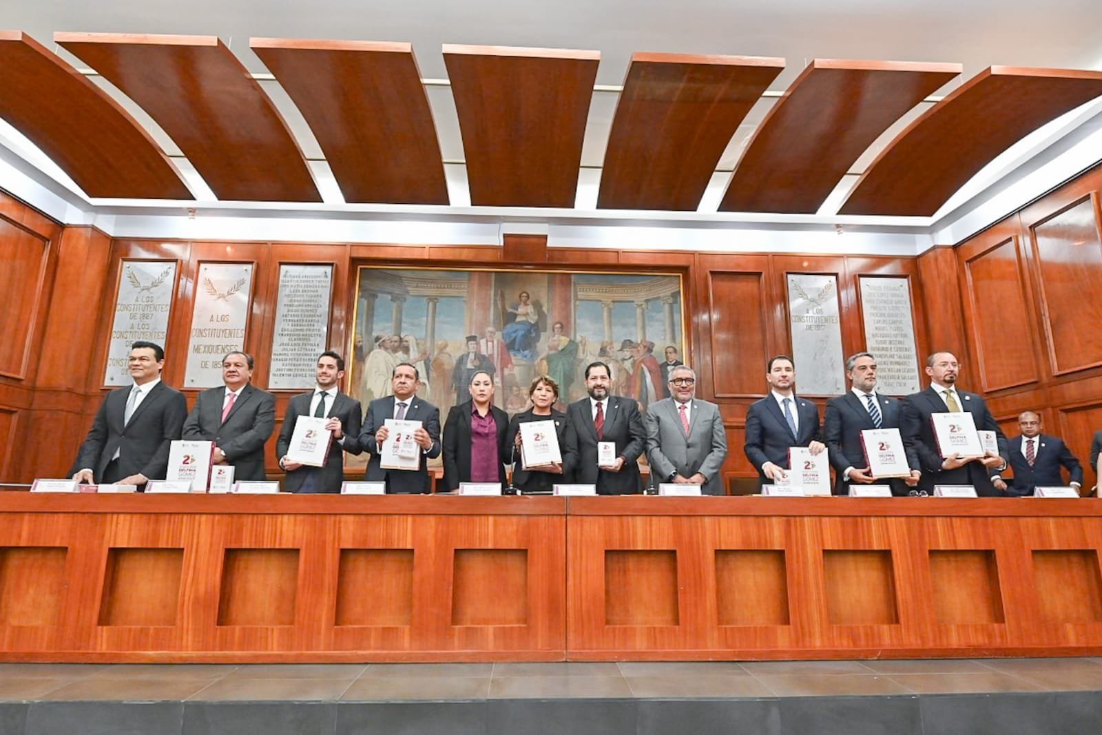 Congreso Mexiquense recibe Segundo Informe de Gobierno de Delfina Gómez