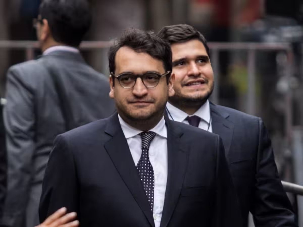 Un montaje, los presuntos amparos de los hijos de AMLO; Sheinbaum se pronuncia