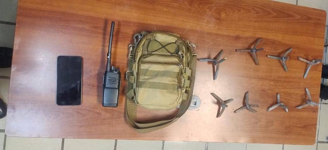 Capturan en #CoatepecHarinas a presunto ‘halcón’ de ‘La FM’