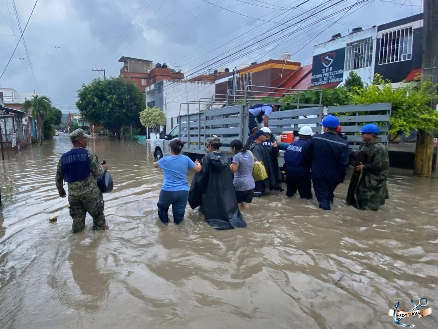 Más de 40 muertos y decenas de desaparecidos por las inundaciones