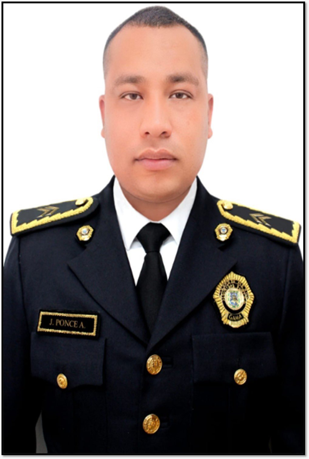 Pierde la vida mando policial de la CdMx tras asalto en #Chalco