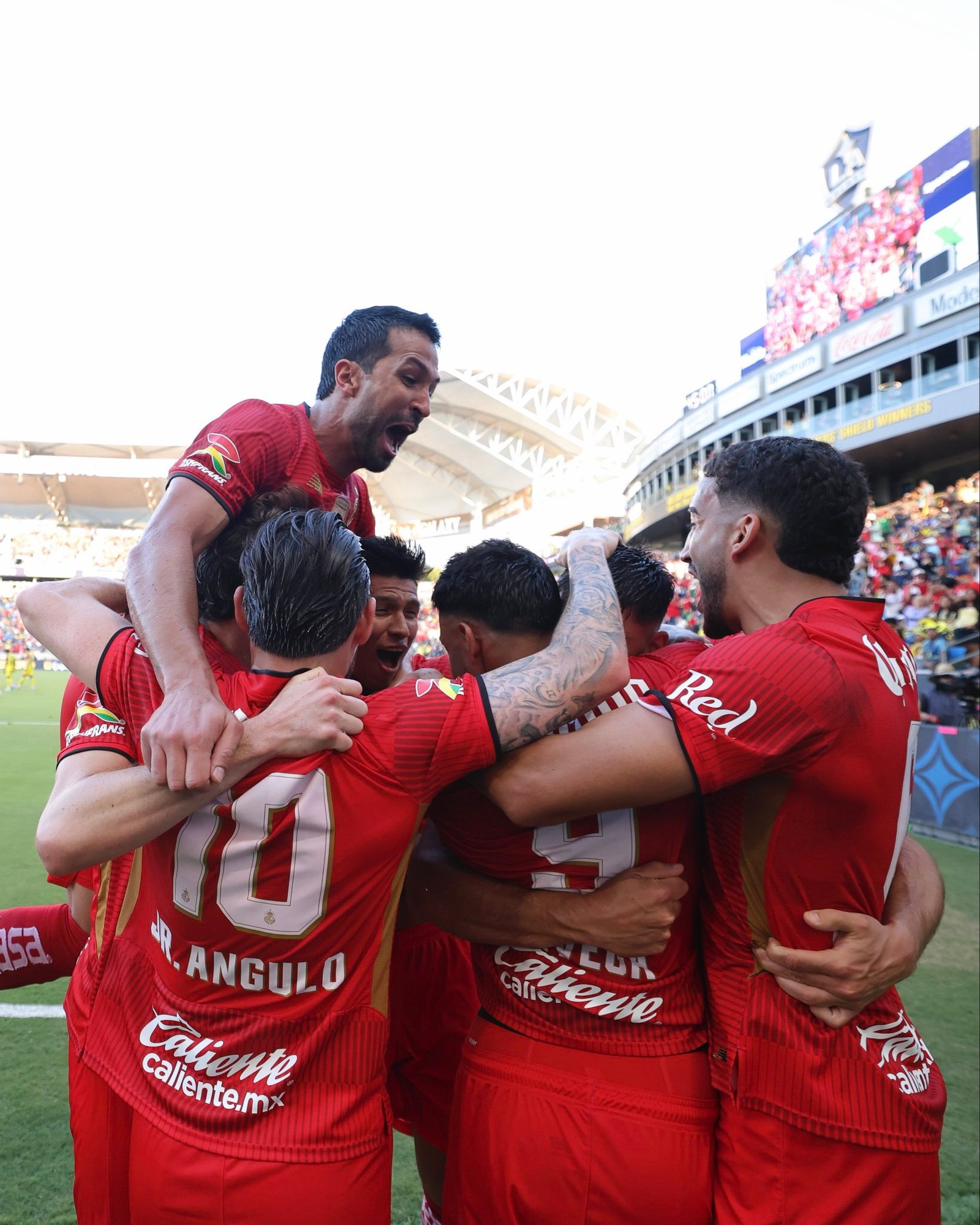 Toluca FC confirma que Luan García se pierde toda la temporada y más por su lesión