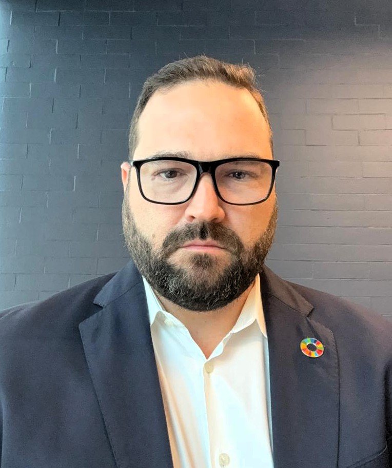 Enzo Carpanetti sobre el liderazgo estratégico: convertir la visión global en un impacto tangible