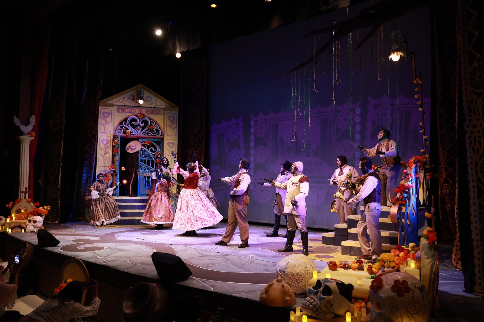 Compañía de Teatro de la UAEMéx presenta la sexta temporada de Panteón de Amores