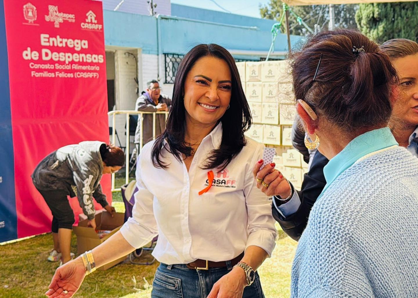 Entregan 4 mil canastas sociales más en #Metepec