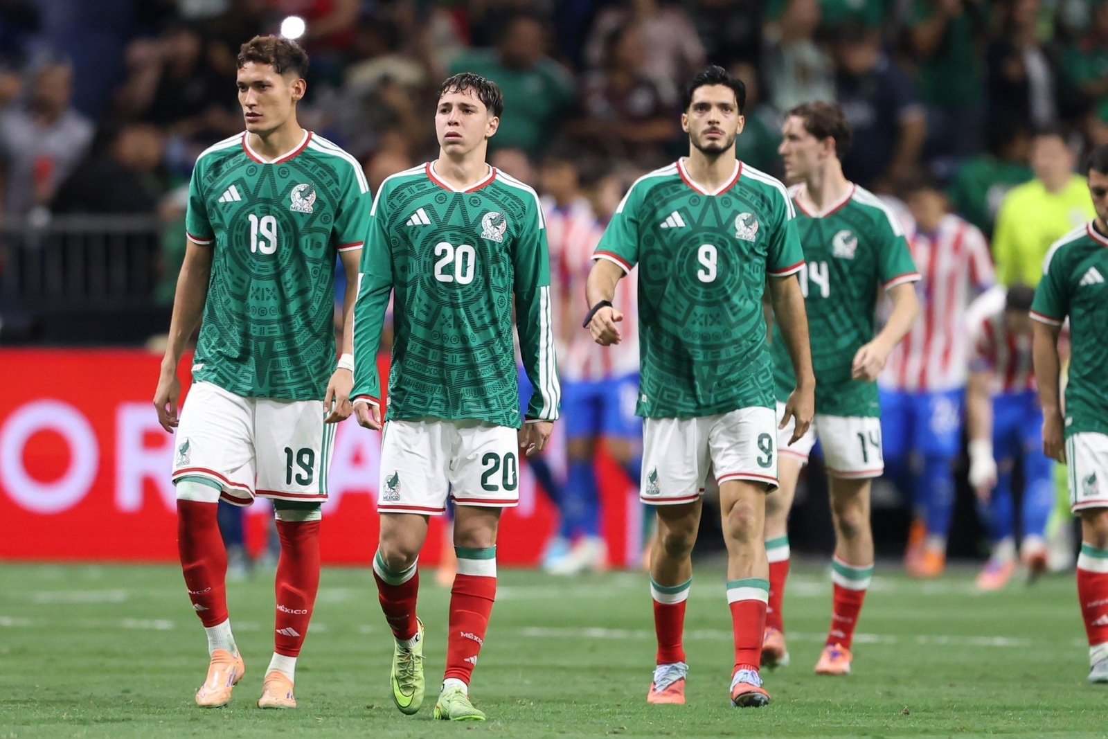 Selección de México sin rumbo; pierden con Paraguay y extienden racha sin victorias. Video