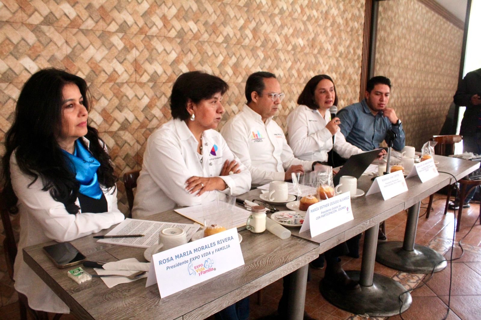 Organizaciones y padres de familia califican como “Mega-Lodazal” paquete de reformas legislativas en el Edoméx