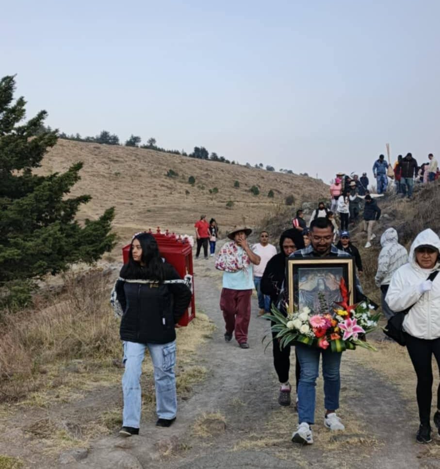 Peregrinación llegó al Parque Sierra Morelos; activistas de INEETSI convocan a campaña de limpieza