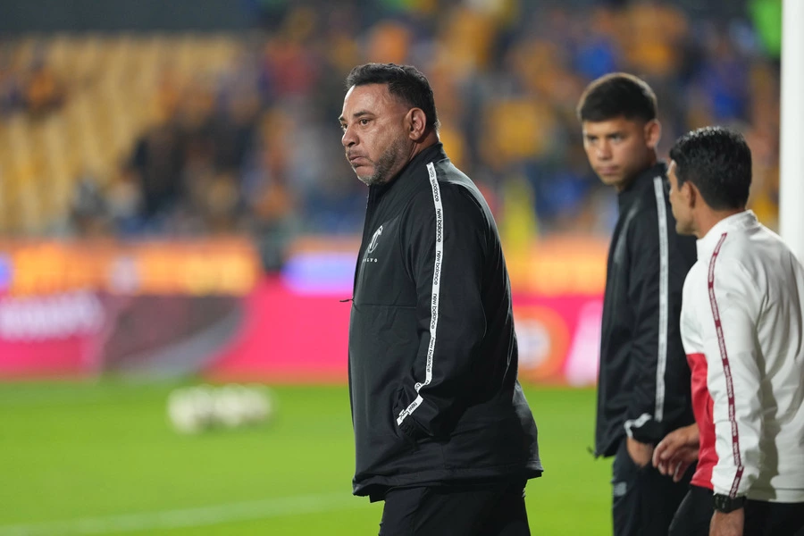 Mohamed admite fallas, pero ve a Toluca listo para renacer en el Nemesio Diez. Habló también sobre Alexis Vega