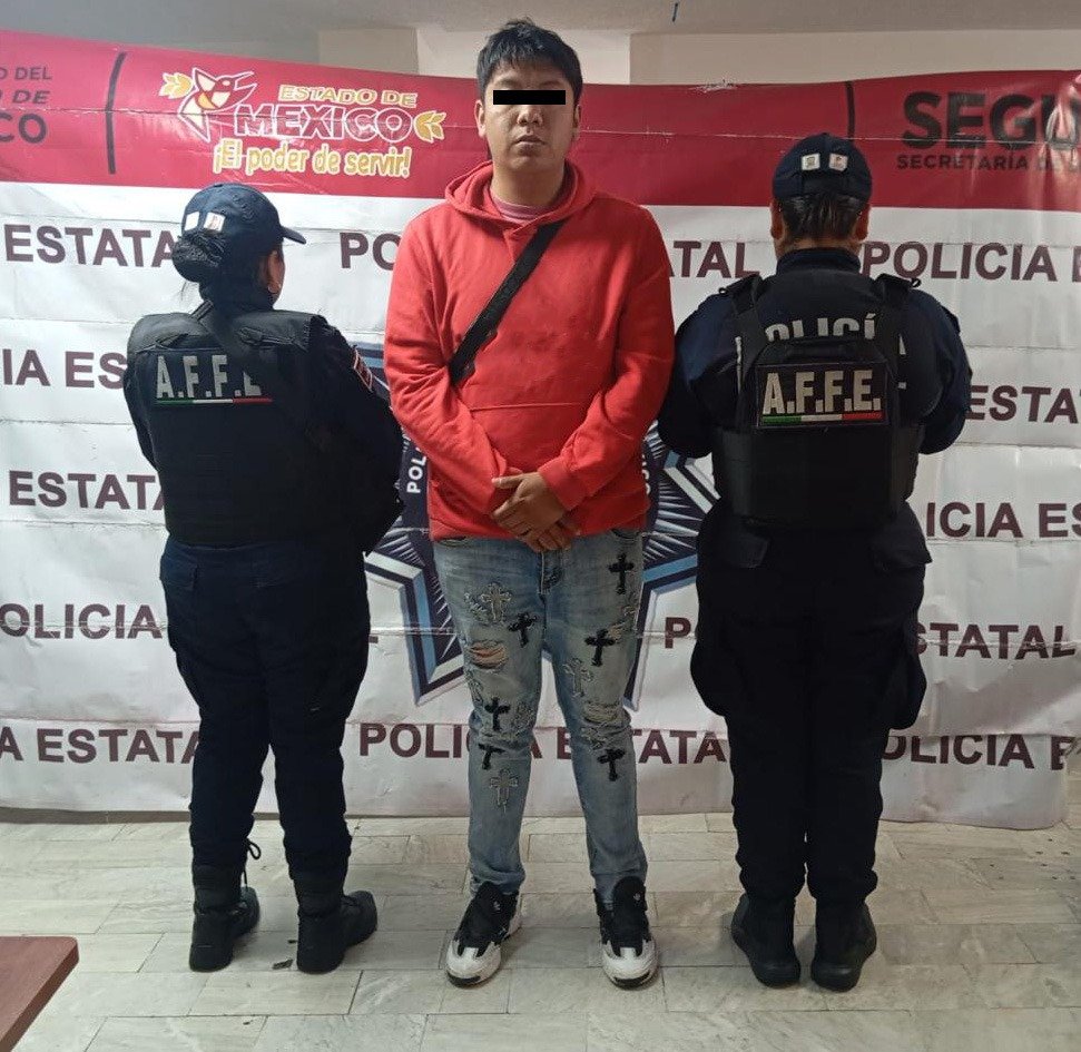 Detenido en colonia Ciprés de #Toluca por circular en motocicleta robada