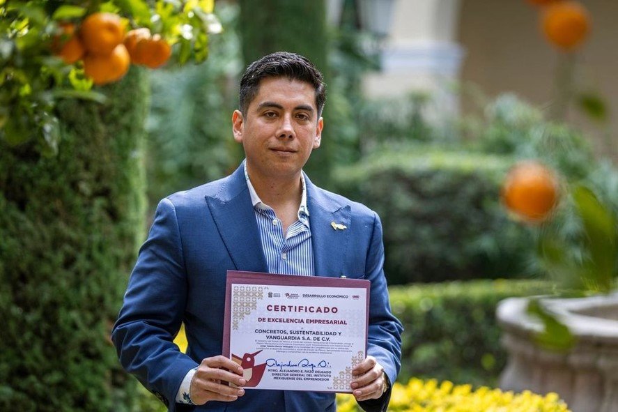 Del Salón de Clases al Concreto: Un Ingeniero Construye su Imperio con el Sello de la UAEMéx