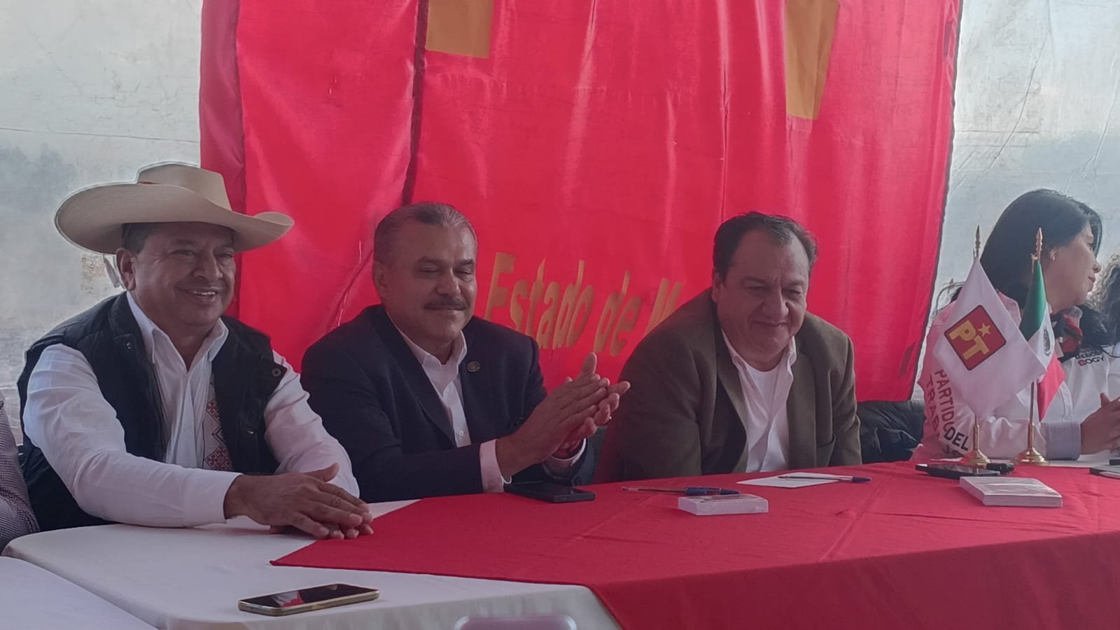 Llama Óscar González a la unidad desde nuevas oficinas del PT en Toluca