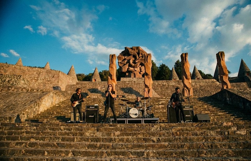 Confirmado: Caifanes anuncia concierto en el Centro Ceremonial Otomí