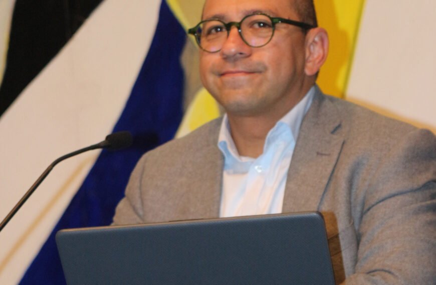 Sin reglas y sin estrategia: el rezago de México frente a la inteligencia artificial: Guajardo Mendoza