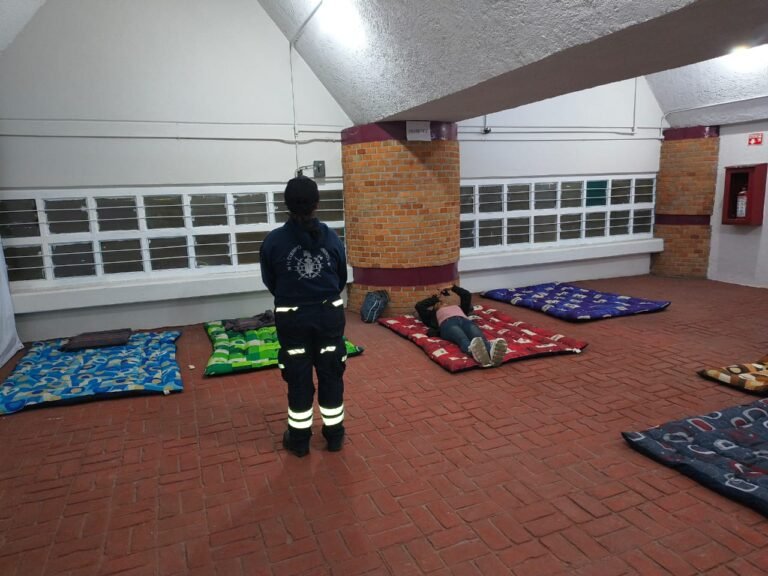 Toluca habilita albergue nocturno para personas en situación de calle por bajas temperaturas