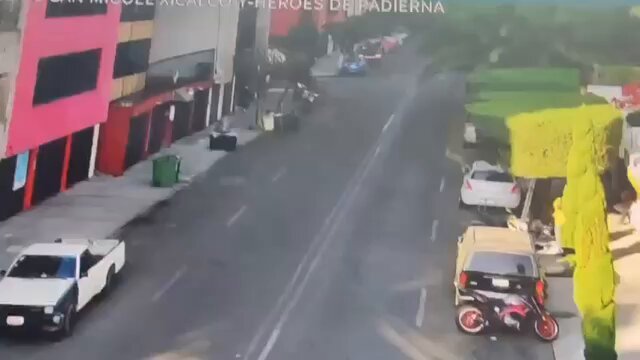 Fuerte explosión en departamentos de Coyoacán deja heridos y obliga a evacuar a 2,500 personas