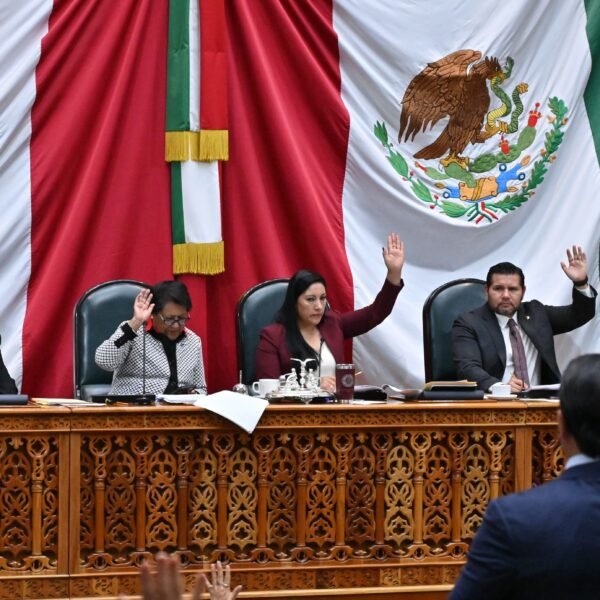 Aprueban reducción gradual de la jornada laboral a 40 horas en el Estado de México