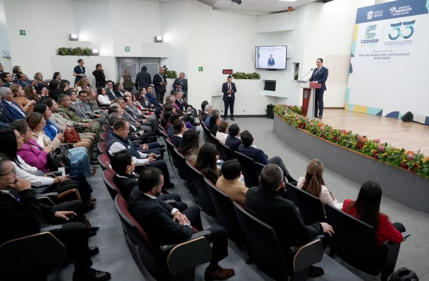 CODHEM celebra su 33 aniversario con la presentación de un nuevo Plan de Desarrollo Institucional