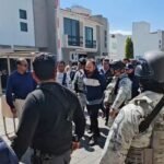 Sujeto en sentido contrario en #SanMateoAtenco atropella a padre y su hija en bicicleta rumbo al escuela; casi lo linchan, finalmente fue detenido 629252111_1257675893170381_4624509673163003820_n