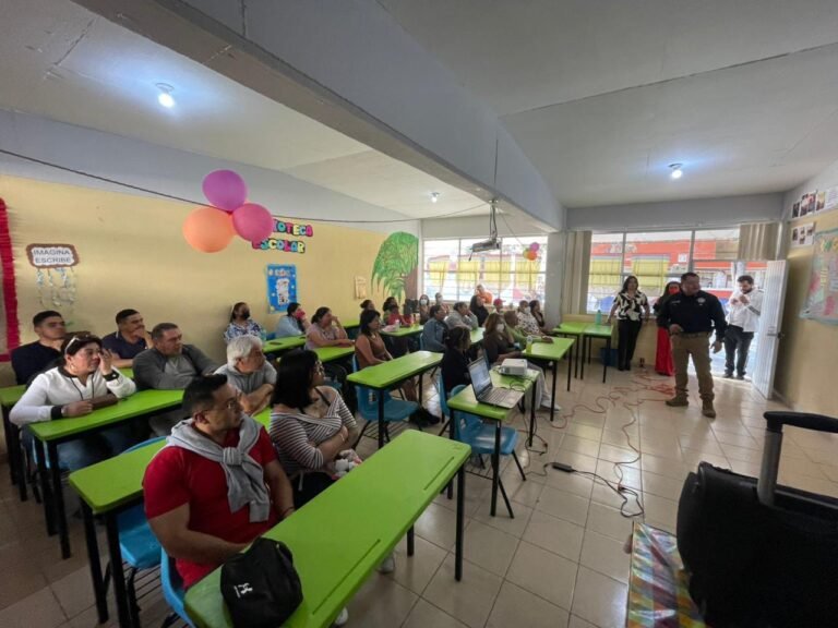 Policía de #Metepec refuerza acciones preventivas con pláticas en escuelas y comunidades