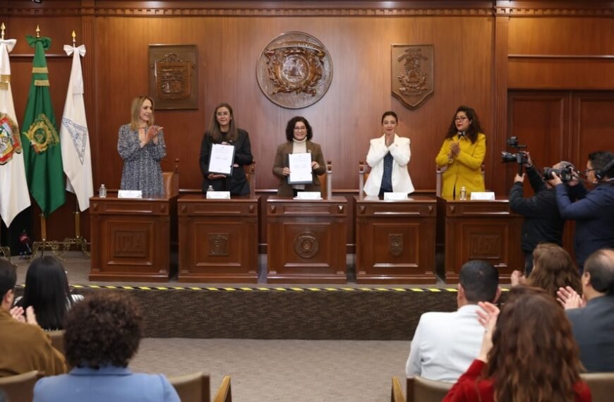 UAEMéx firma convenio salarial con el SUTESUAEM: 4% de aumento