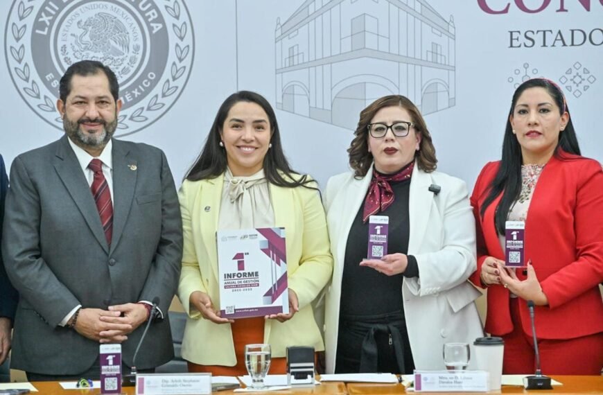 Legisladores resaltan enfoque preventivo del OSFEM en la entrega del Informe 2025