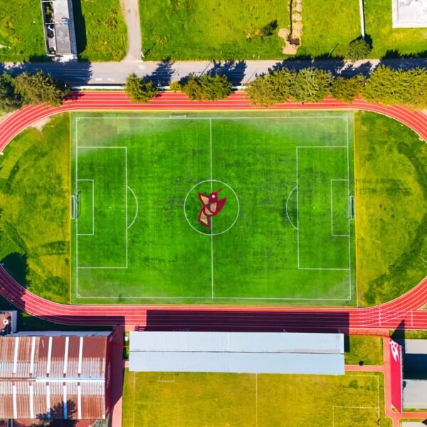 Nueva pista atlética en #Ocoyoacac: inversión estatal de 8.8 mdp beneficia a más de 70 mil habitantes