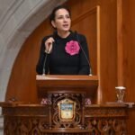 111e8c458-b56a-4985-981d-29729f51f54e