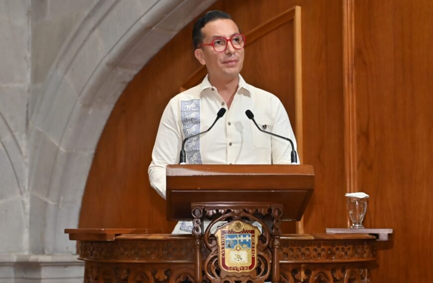 Buscan declarar patrimonio cultural al mezcal producido en 15 municipios del sur del Edomex