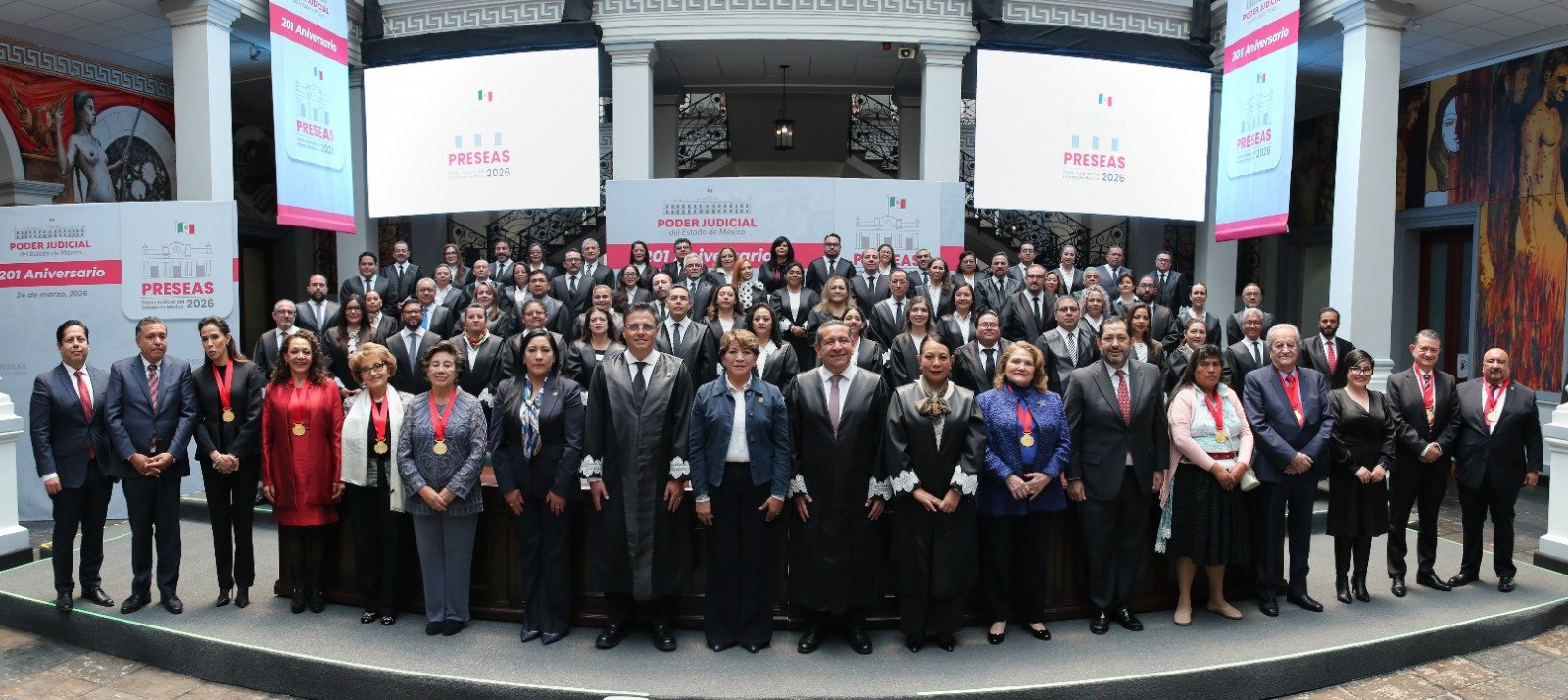 PJEdomex conmemora 201 años con entrega de preseas