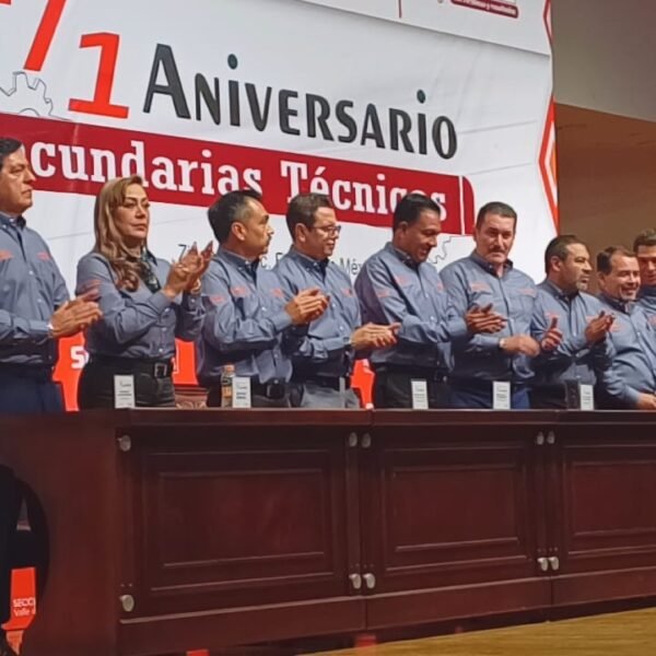 SNTE Sección 17 celebra 71 años de las Secundarias Técnicas, pilares de la educación pública