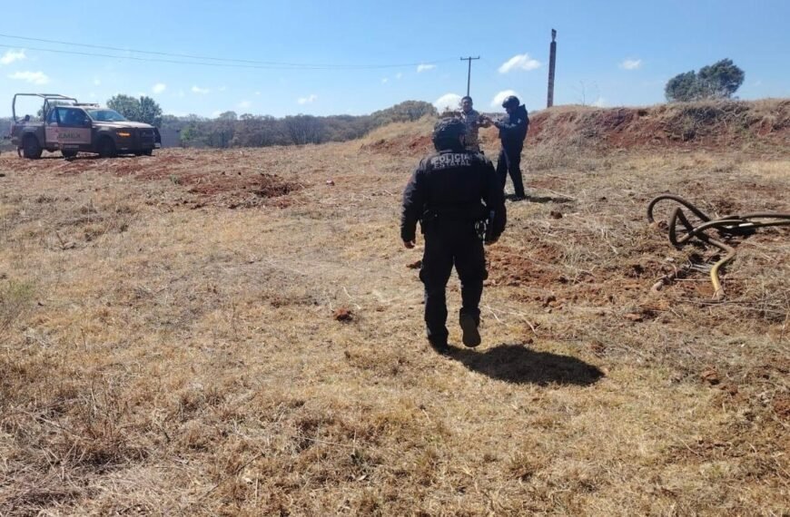 Localizan toma clandestina de hidrocarburo en zona agrícola de Jilotepec