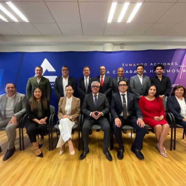 CANACO Valle de Toluca ratifica a Fernando Reyes Muñoz como presidente para 2026-2027