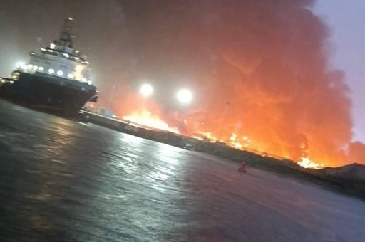 Incendio en Dos Bocas: confirman al menos una muerte mientras Pemex guarda silencio