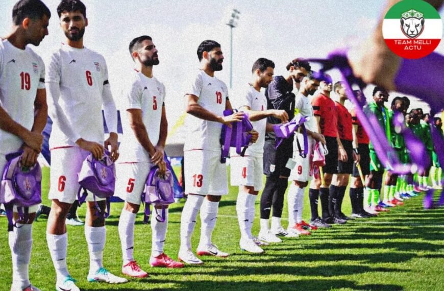 Selección de Irán sale a la cancha con mochilas, en memoria de las niñas de Minab asesinadas por EEUU/Israel