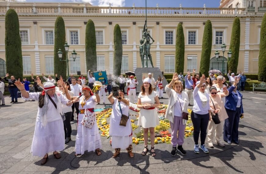 UAEMéx Da La Bienvenida A La Primavera Con Ceremonia Ancestral En El Jardín De La Autonomía