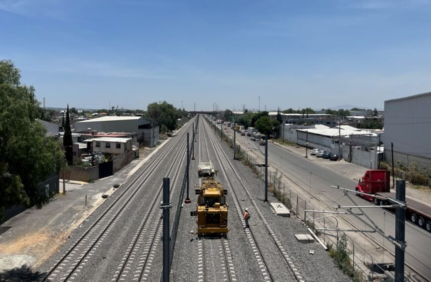Retrasan inauguración del Tren Suburbano al AIFA