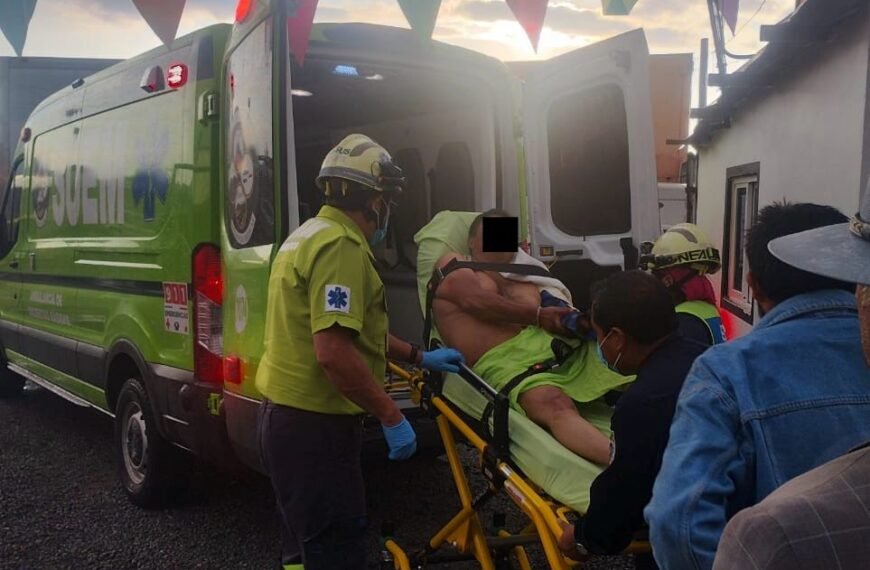 Dos heridos tras ataque con arma de fuego a vehículo en la Toluca-Atlacomulco