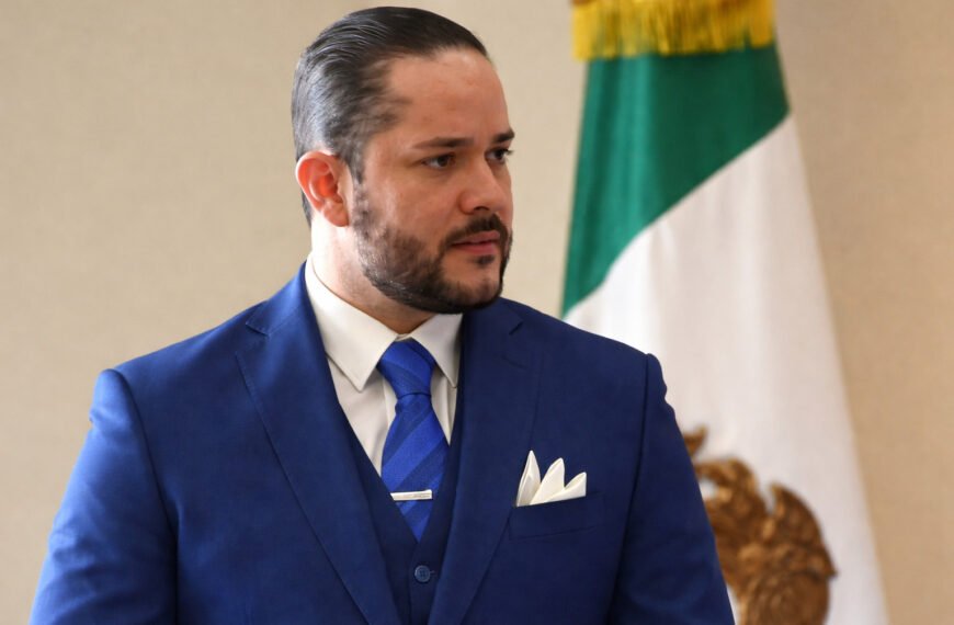 ‘Bajita la mano’ liberan al ex notario Allan de Jesús Corona Romero tras su captura en Toluca; prevalece el manto de impunidad judicial