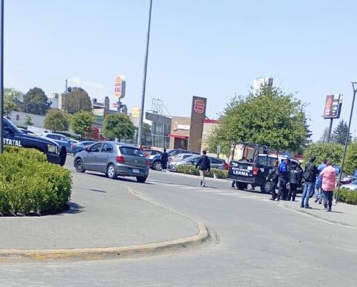 OJO: Un hombre baleado tras presunto asalto en Plaza Sendero de #Lerma