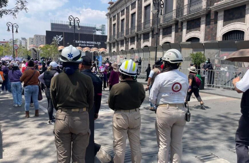 Más de 9 mil mujeres marchan en el Estado de México por el 8M; reportan saldo blanco