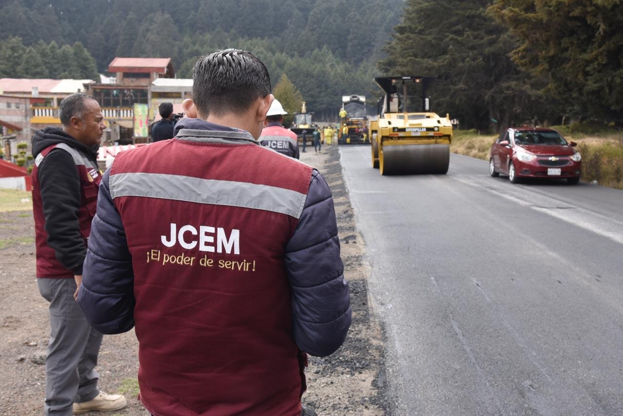 Reportan 20% de avance en la reconstrucción de la carretera Ocoyoacac–Tenango del Valle