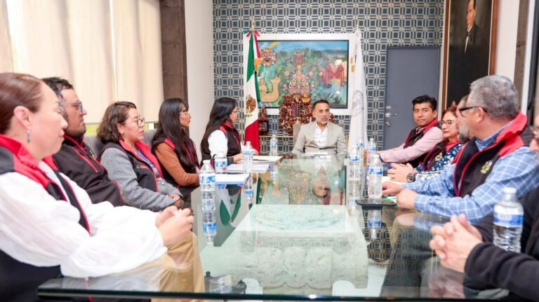 #Metepec otorga seguro de vida gratuito y apoyos económicos a servidores públicos