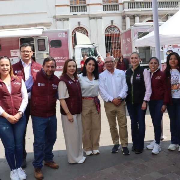 #Zinacantepec reúne servicios gratuitos en macro jornada de salud