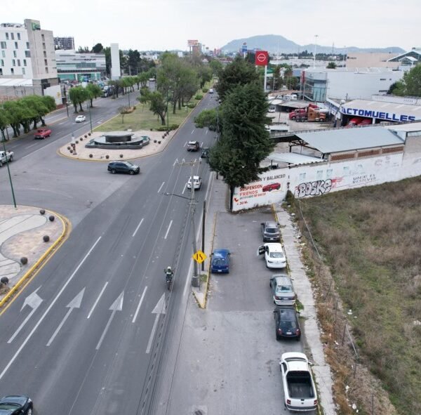 Metepec desbloqueará dos carriles en Pino Suárez tras años de obstrucción por un taller