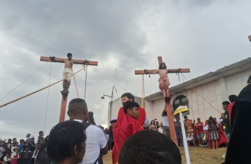 Otzolotepec vive su fe con más de un siglo de tradición en la representación de ‘El Mártir del Gólgota’