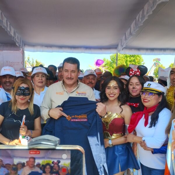 SNTE Sección 17 celebra a niñas y niños