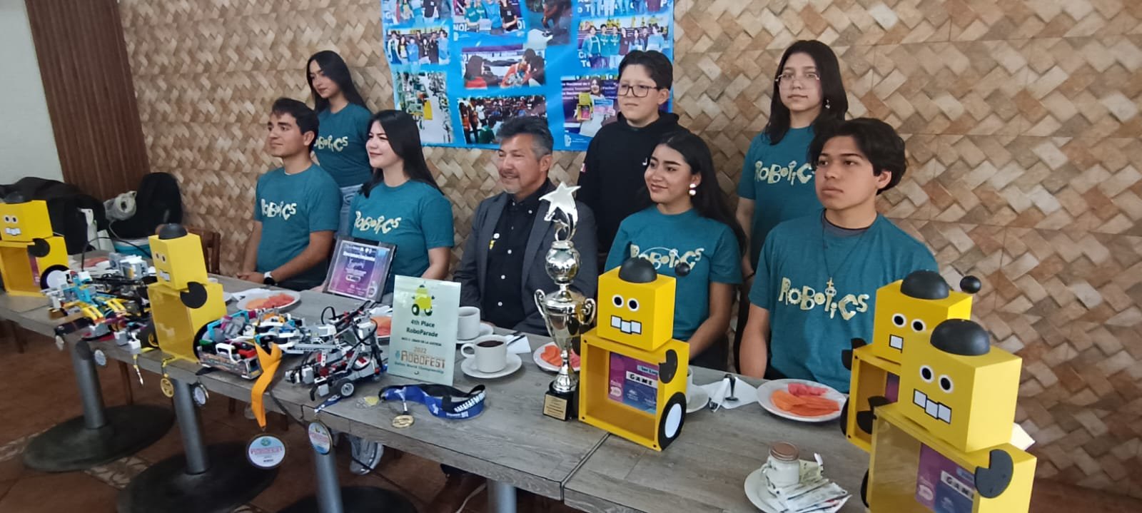 Jóvenes de #Atlacomulco buscarán competir en Robofest en Estados Unidos