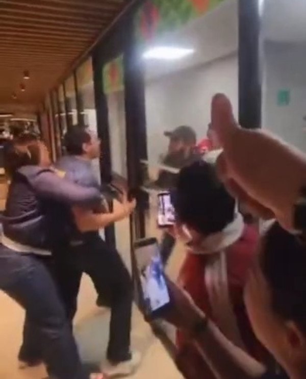 Toluca FC levanta la voz por las agresiones racistas contra Helinho